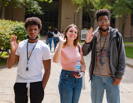 SUNY Broome students in COVID masks.